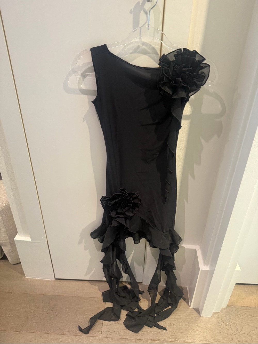 Black One-Shoulder Floral-Accent Ruffle Hem Dress